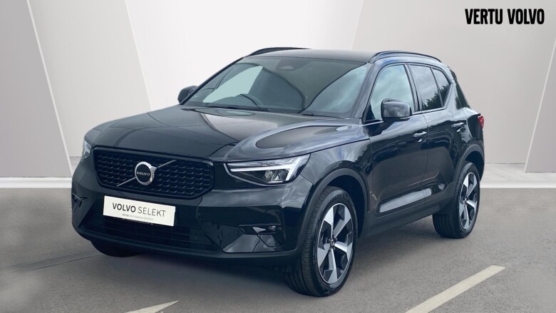 Volvo XC40 2.0 B3P Plus Dark 5dr Auto Petrol Estate